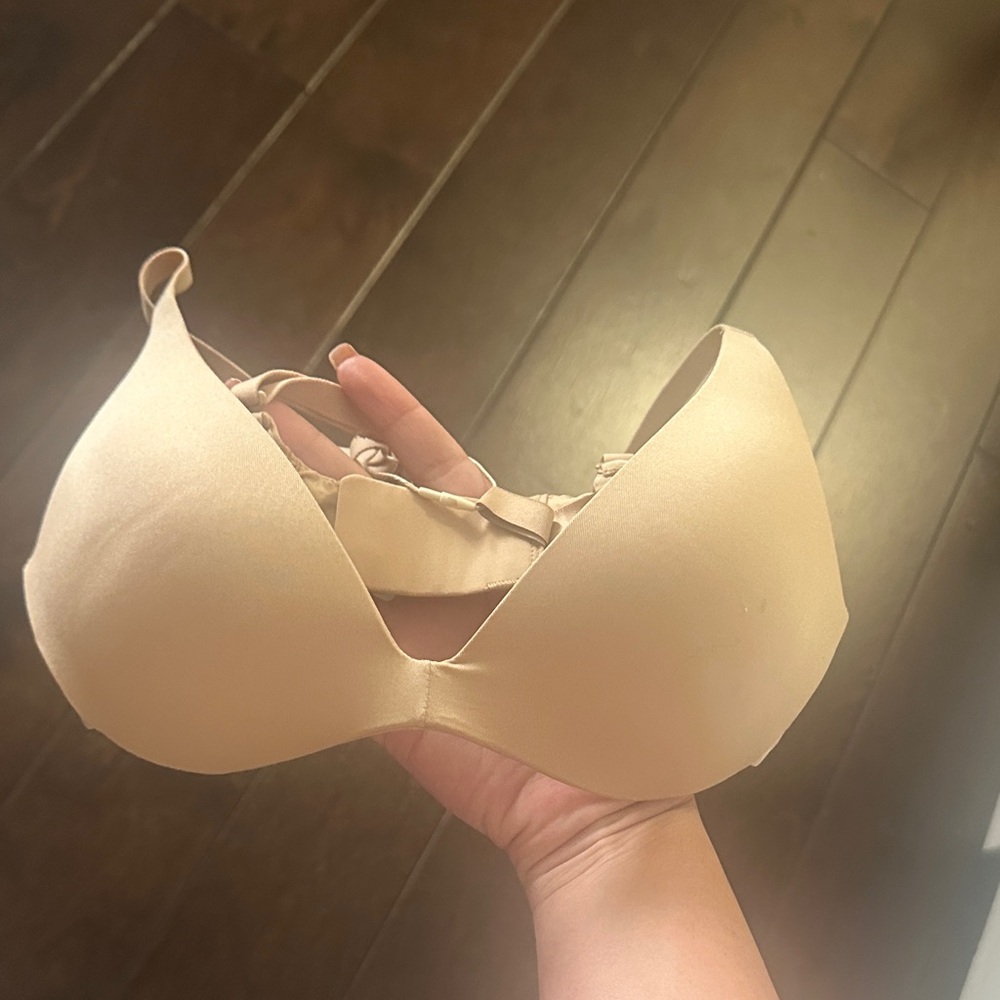 SKIMS Nude Bra